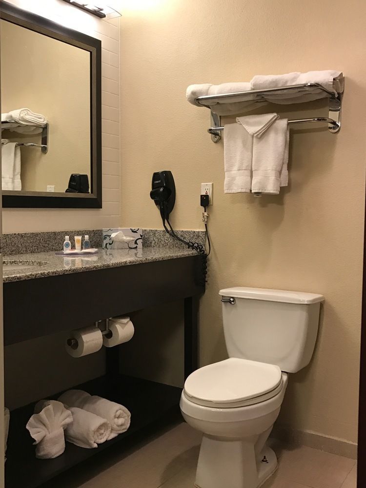 Comfort & Hotel Amarillo